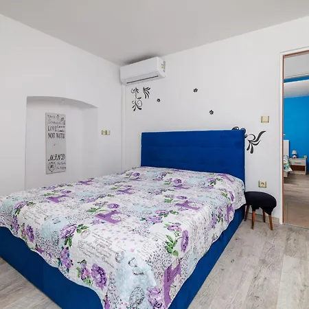 Apartman Pavilion Kampor